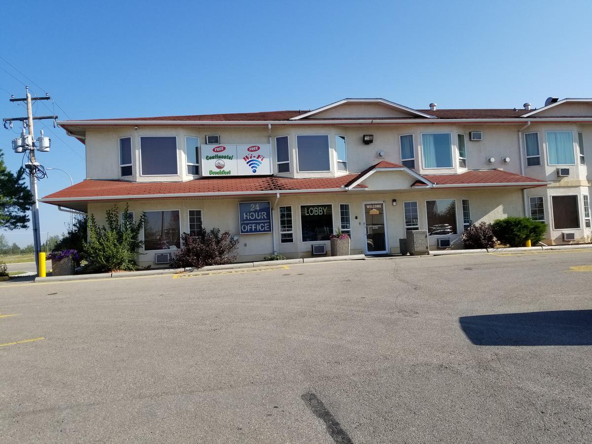 Western Budget Motel West Red Deer Exterior photo